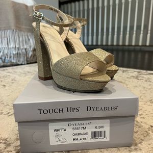 Champagne HOCO/Prom/Pageant Heels 6.5